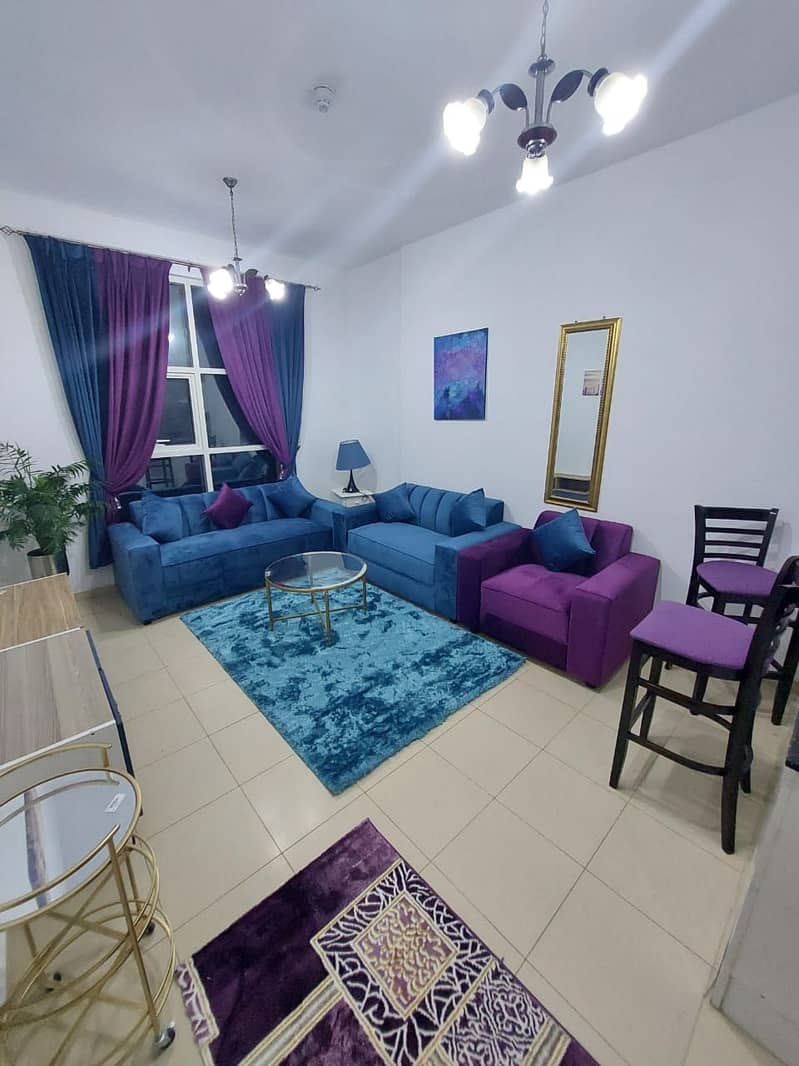 One-room apartments and a hall for monthly rent, furnished, including all bills, with internet (2 bathrooms, master room + balcony) in City Towers