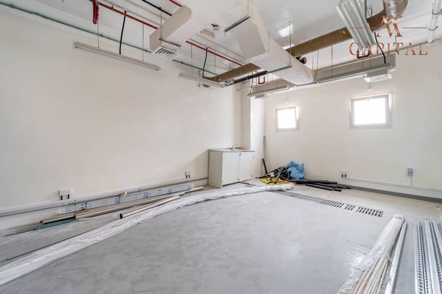 Motivated seller | Vacant | Mid floor Motivated seller | Vacant | Mid floor