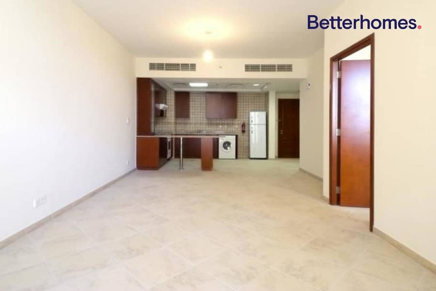 Great Condition | Next to Park | Spacious Great Condition | Next to Park | Spacious