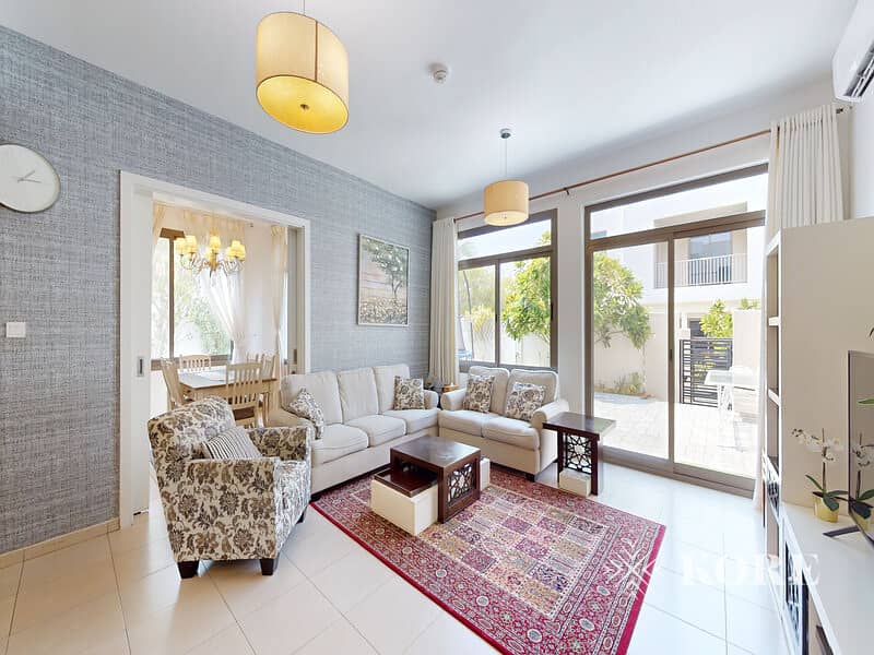 CORNER UNIT | FULLY FURNISHED | NEXT TO POOL CORNER UNIT | FULLY FURNISHED | NEXT TO POOL