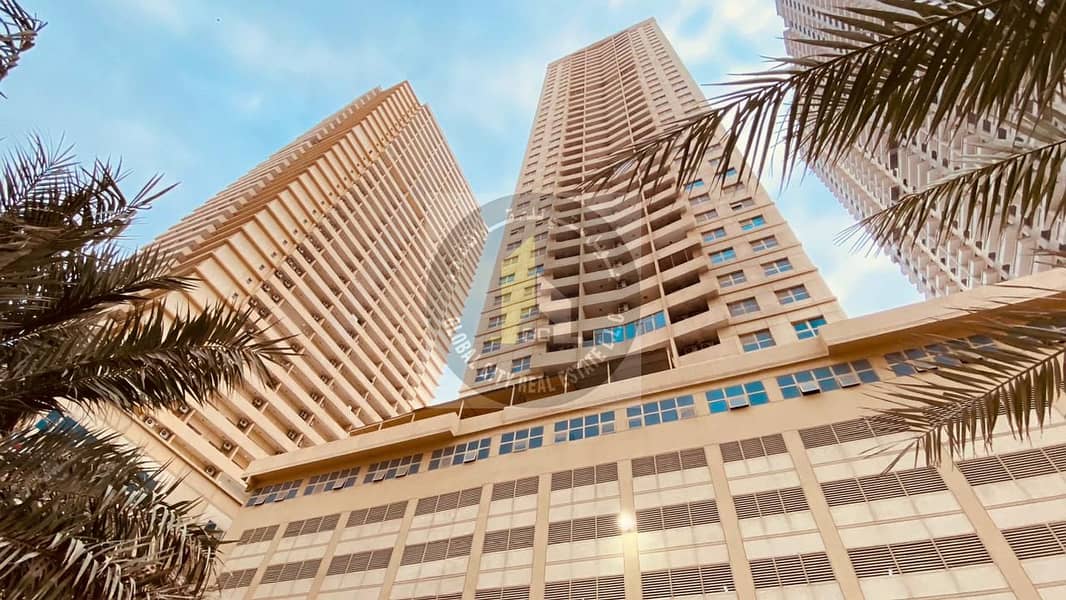 شقة في برج الزنبق،مدينة الإمارات 1 غرفة 180000 درهم - 7944225 شقة في برج الزنبق،مدينة الإمارات 1 غرفة 180000 درهم - 7944225