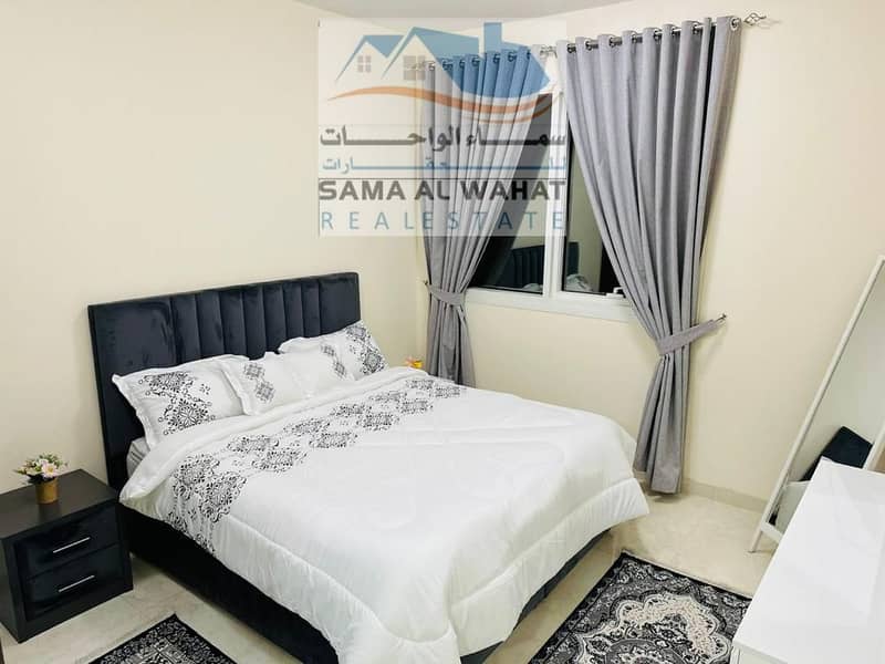 Two rooms and a Al-Taawoun hall next to Al-Salam Hotel, monthly rent of 6000, with a 1000-refundable security deposit, a parking lot, a balcony, and f