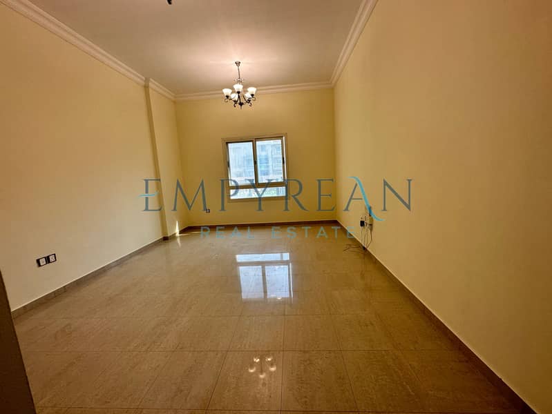 ON EXIT AND ENTRANCE OPEN VIEW SPACIOUS NEAT AND CLEAN 1BHK+POOL+GYM+COVERED PARKING ONLY 40K ON EXIT AND ENTRANCE OPEN VIEW SPACIOUS NEAT AND CLEAN 1BHK+POOL+GYM+COVERED PARKING ONLY 40K