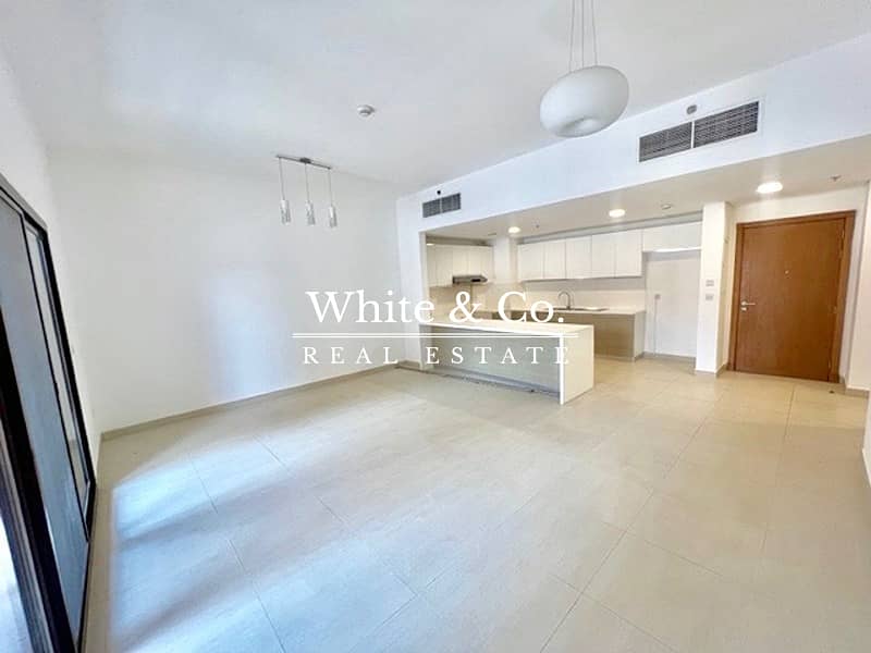 VACANT NOW | CORNER UNIT | GROUND FLOOR VACANT NOW | CORNER UNIT | GROUND FLOOR