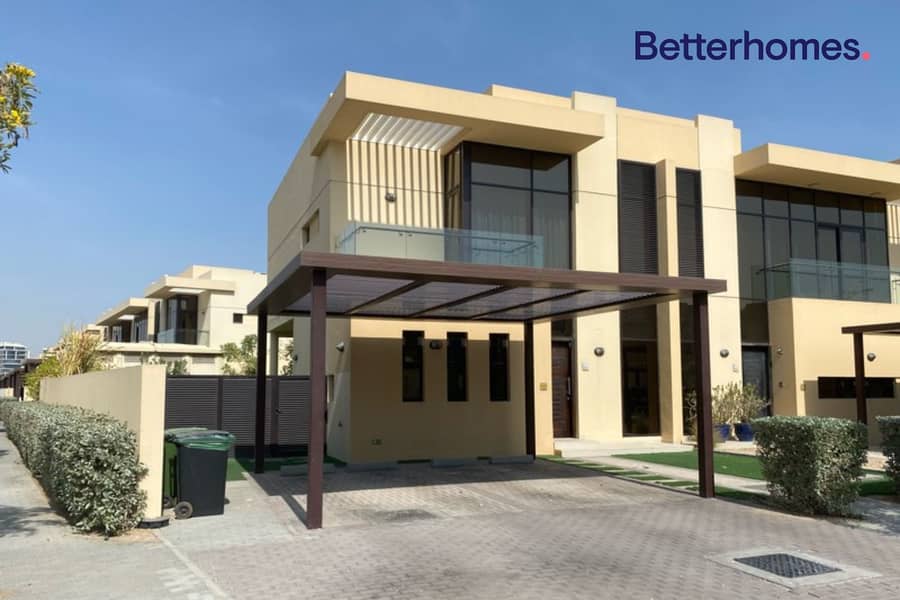位于达马克山庄,公园别墅,洛克伍德别墅群 3 卧室的别墅 240000 AED - 7945831 位于达马克山庄,公园别墅,洛克伍德别墅群 3 卧室的别墅 240000 AED - 7945831