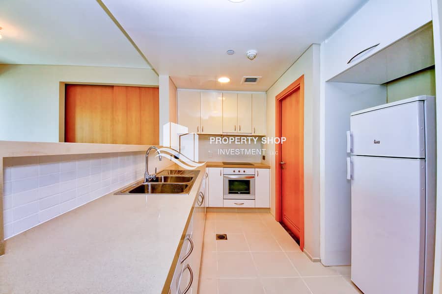 4 1-br-apartment-abu-dhabi-al-raha-beach-al-muneera-al-sana-kitchen-2. JPG
