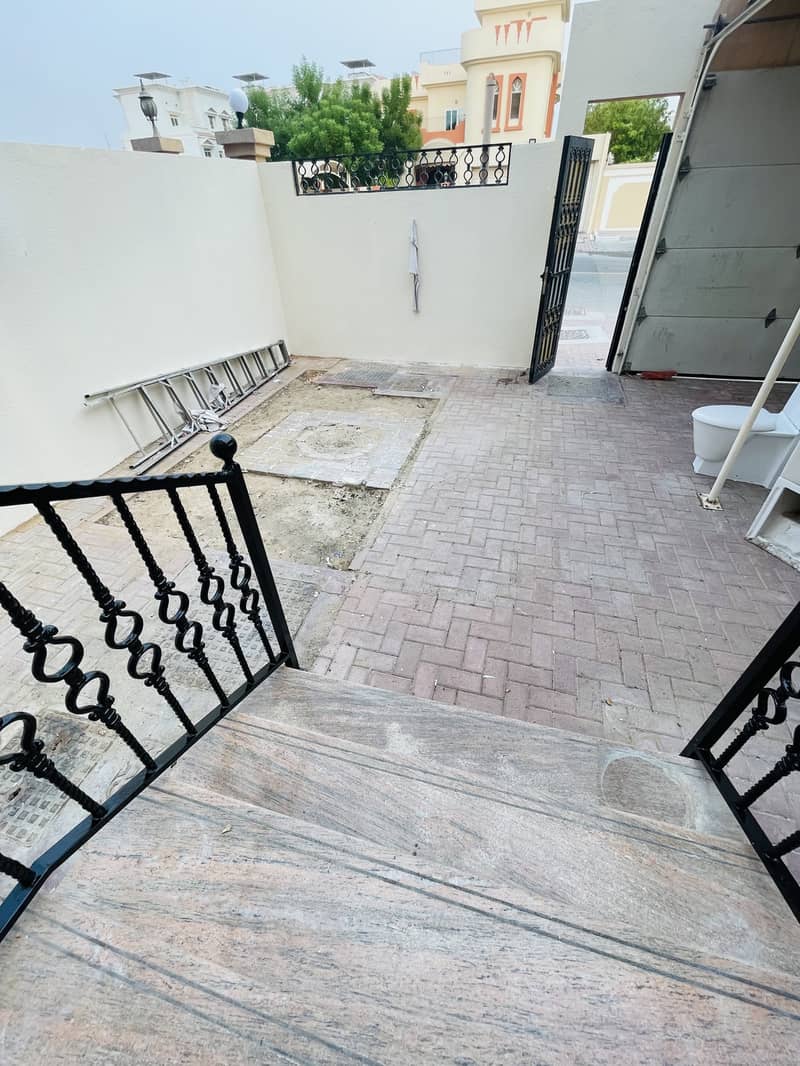 Semi independent Villa Pravat entrance Pravat backyard 3 bedroom + maid room Semi independent Villa Pravat entrance Pravat backyard 3 bedroom + maid room
