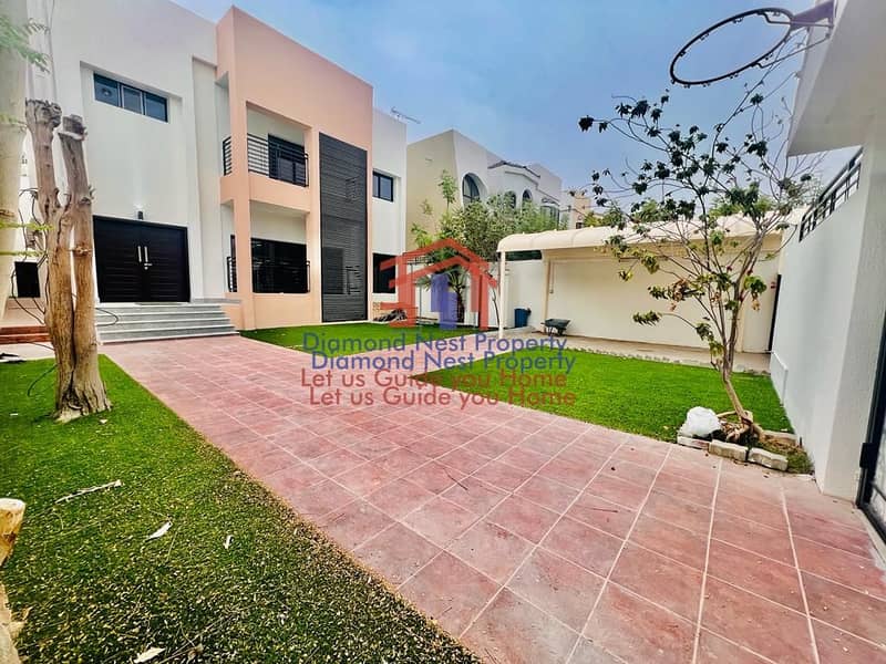 Huge Modern Fully renovated 7BR Villa in Karamah