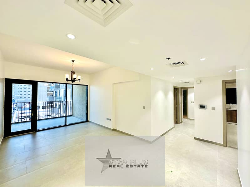 VERY HUGE BRAND NEW APARTMENT WITH SEPARATE MAID ROOM VERY HUGE BRAND NEW APARTMENT WITH SEPARATE MAID ROOM