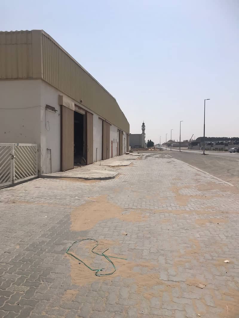 19,000 Sq. Ft // Good Height // SEWA 25 KVA Available For Rent
