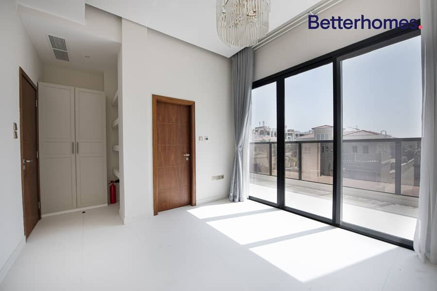 Ready to move | 4 Bedrooms | Modern Ready to move | 4 Bedrooms | Modern