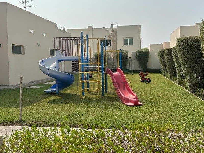 فیلا في مجمع المنتزه،جبل علي 4 غرف 229999 درهم - 7946560 فیلا في مجمع المنتزه،جبل علي 4 غرف 229999 درهم - 7946560