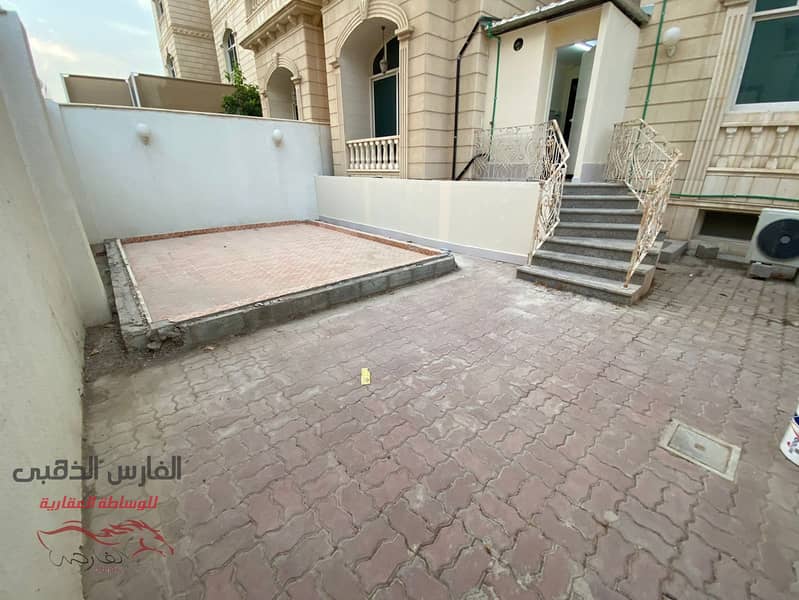 2 Amazing studio With a balcony and a private garden monsters in a new villa on Karama Street