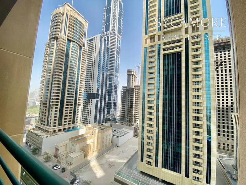 Fully Furnished | Vacant | Close to Tram Fully Furnished | Vacant | Close to Tram