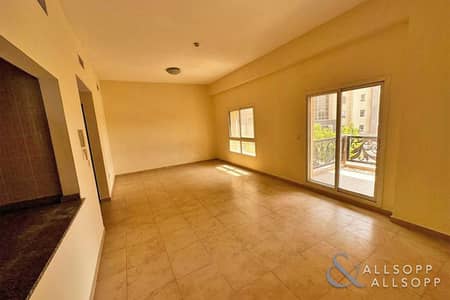 2 Bedroom Flat for Rent in Remraam, Dubai - Two Bedrooms | Vacant Now | Unfurnished