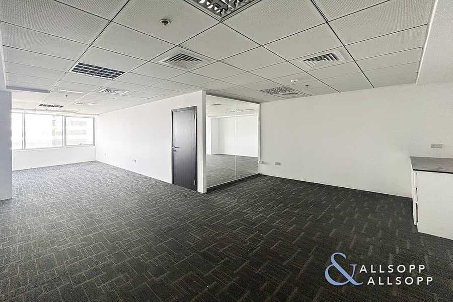 Vacant Now | Fitted | Unfurnished Vacant Now | Fitted | Unfurnished