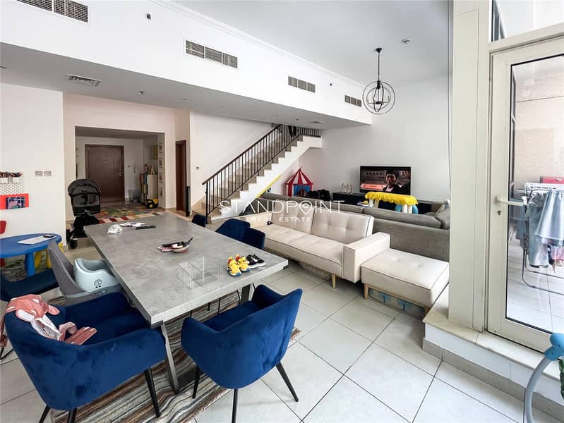 Duplex | VOT | Great Condition | Maid's Duplex | VOT | Great Condition | Maid's