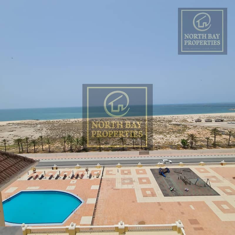 Spacious 1BR | Royal Breeze | Sea View | Great Deal