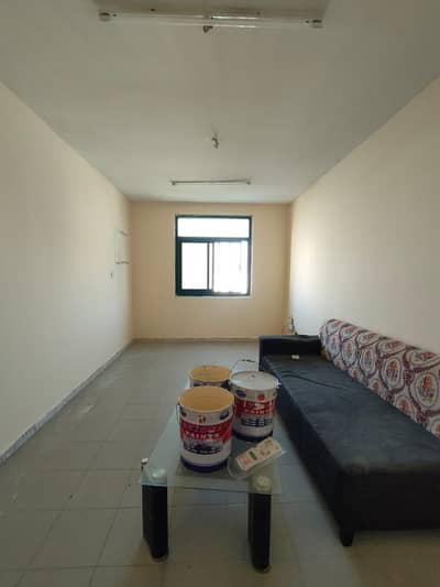 2 Bedroom Flat for Rent in Abu Shagara, Sharjah - Very cheap price Neat and clean #2bhk with out balcony