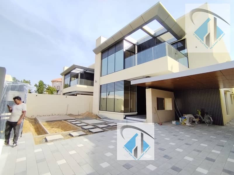 Villa Smart for sale in Al -Rawda /Ajman Free has a distinctive European design villa at an excellent price very special location close to the service