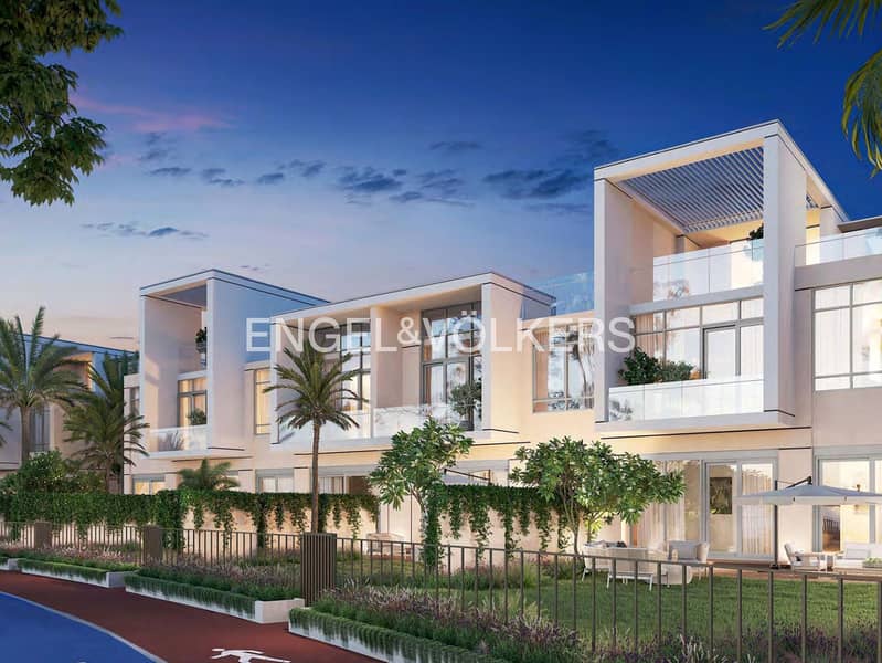 Genuine Resale | On Lagoon | Large Plot Genuine Resale | On Lagoon | Large Plot