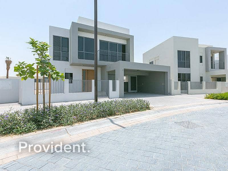 Genuine Listing | Upgraded Garden | Vacant Genuine Listing | Upgraded Garden | Vacant