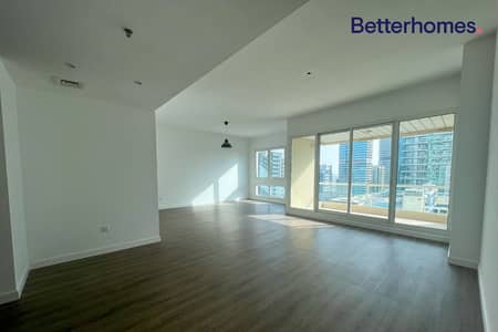 2 Bedroom Flat for Rent in Dubai Marina, Dubai - Upgraded | Large Layout | Chiller Free