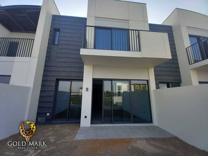 3 Bedroom Townhouse | Single row | Vacant 3 Bedroom Townhouse | Single row | Vacant