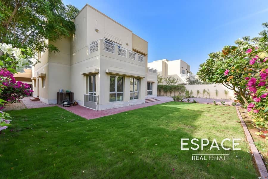Vacant Type 8 Opposite from Park and Pool Vacant Type 8 Opposite from Park and Pool