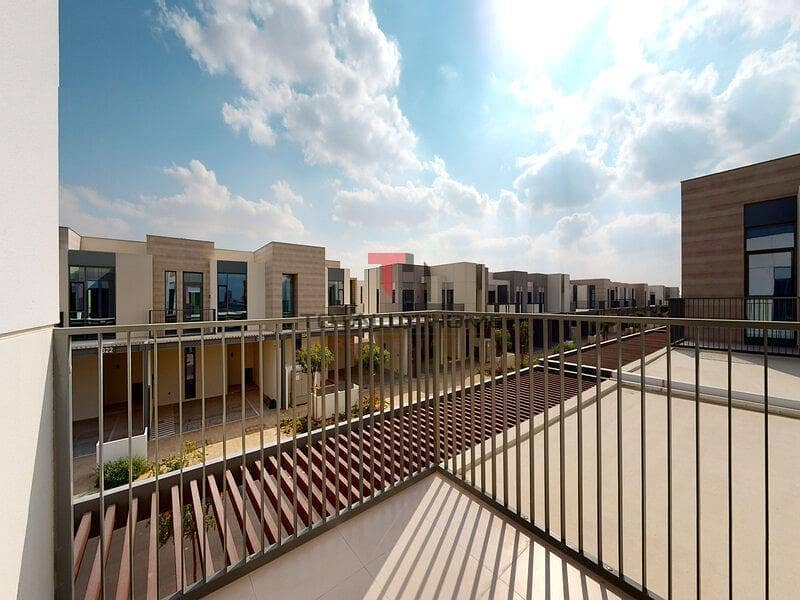 Brand New | Near Park |4Br + Maid| Handover Decem Brand New | Near Park |4Br + Maid| Handover Decem