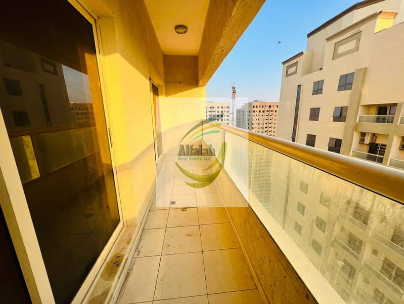 شقة في أبراج أحلام جولدكريست،مدينة الإمارات‬ 1 غرفة 160000 درهم - 7928597