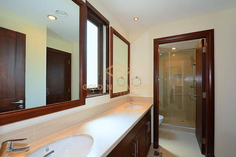 9 master bathroom. jpeg