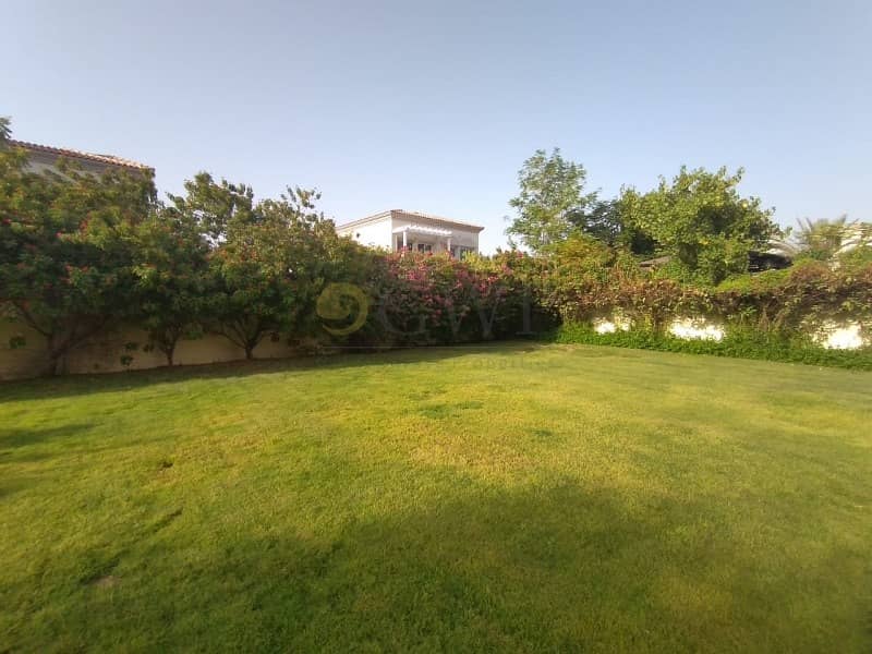 Heart of JVT|Unbeatable Location|Complete Serenity Heart of JVT|Unbeatable Location|Complete Serenity