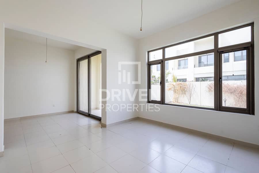 Vacant Villa and Type E | Well maintained Vacant Villa and Type E | Well maintained