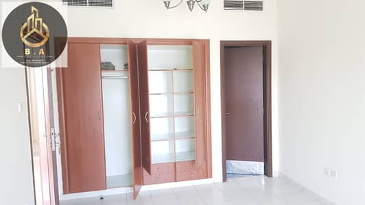 فلیٹ 1 غرفة نوم للايجار في المدينة العالمية، دبي - شقة في K-10،الحي اليوناني،المدينة العالمية 1 غرفة 32000 درهم - 7454493
