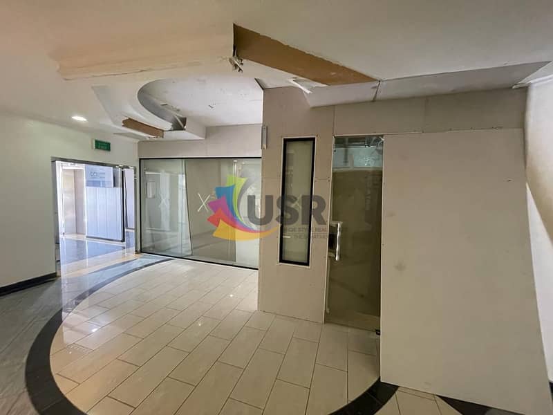 STALL shop 250 sq. ft for rent with flooring & ceiling for 40K including Electricity STALL shop 250 sq. ft for rent with flooring & ceiling for 40K including Electricity