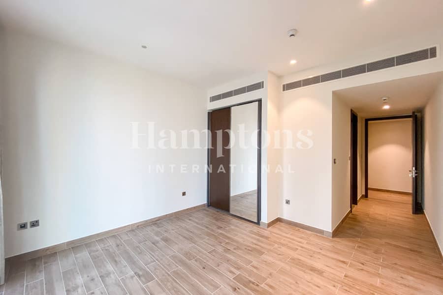 Luxury Tower | High End Facilities | Vacant Luxury Tower | High End Facilities | Vacant