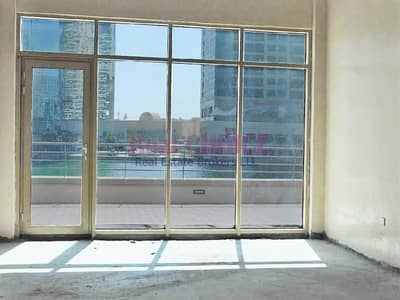 Lake View Retail Space | Good Location Lake View Retail Space | Good Location