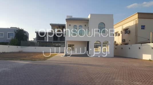 Renovated Fully Independent villa with Large Garden Renovated Fully Independent villa with Large Garden