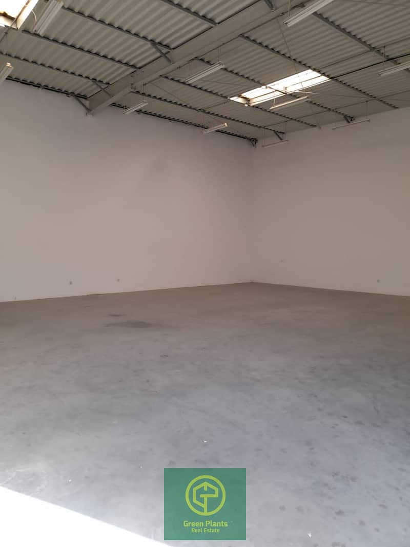 Umm Al Quwain 2,500 Sq. Ft warehouse with built-in toilet
