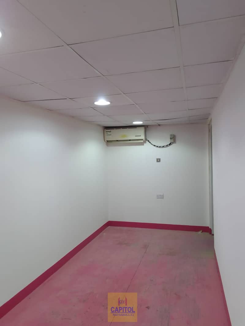 160 SQFT STORAGE  WAREHOUSE AVAILABLE FOR RENT WITH AC  IN AL QUOZ (BK)