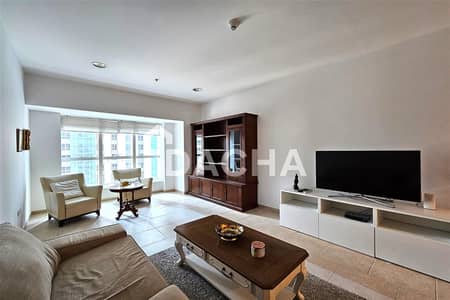 2 Bedroom Apartment for Rent in Dubai Marina, Dubai - Ready to move / Near tram / Bright unit