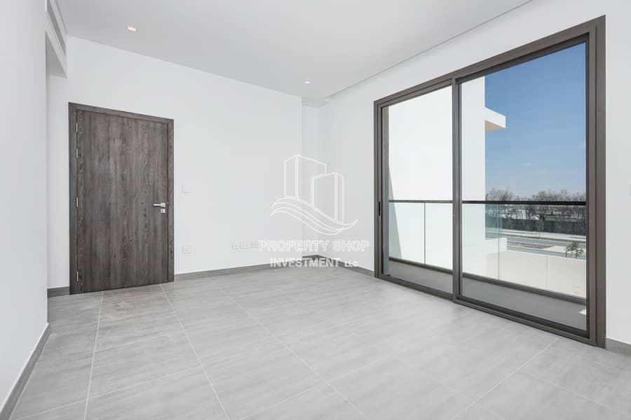 10 3-bedroom-yas-acres-th-361-3y-bedroom. JPG