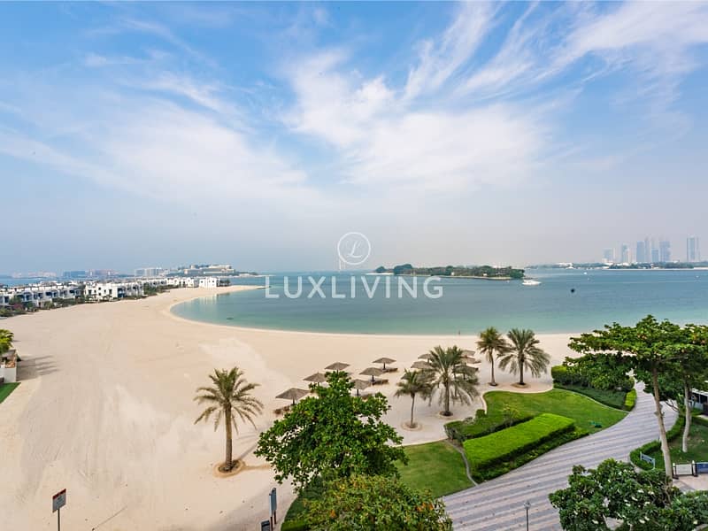 Prime Location | Full Sea View | Two Balconies Prime Location | Full Sea View | Two Balconies