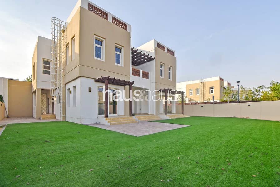 تاون هاوس في راحات،مدن 4 غرف 330000 درهم - 7973273 تاون هاوس في راحات،مدن 4 غرف 330000 درهم - 7973273