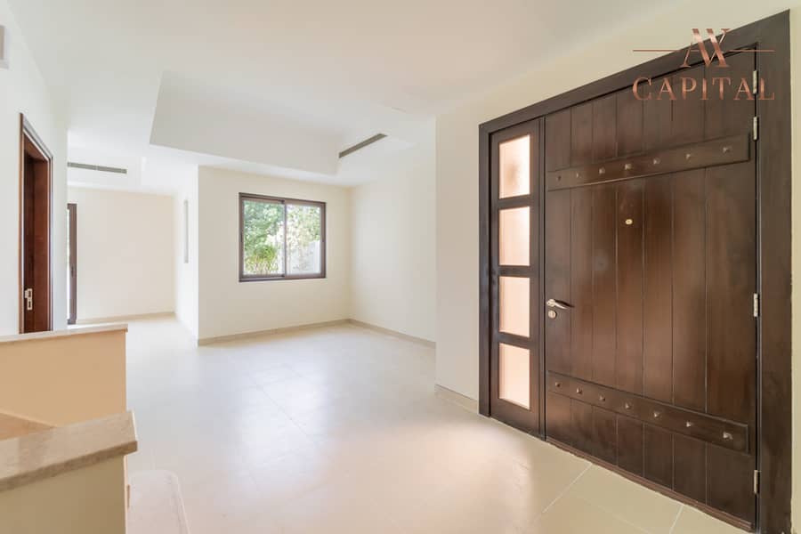Huge Plot Well Maintained | Vacant | Newly Upgrade Huge Plot Well Maintained | Vacant | Newly Upgrade