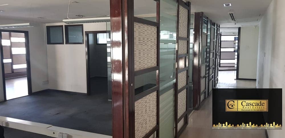 12 Deira : Maktoum Street - 2700sqft fitted office space with C a/c and parking  inwell maintain bldg  available for rent .