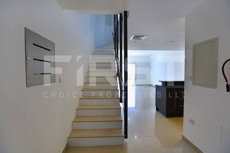 18 Internal Photo of 3 Bedroom Villa in Al Reef Abu Dhabi U. A. E (16). jpg
