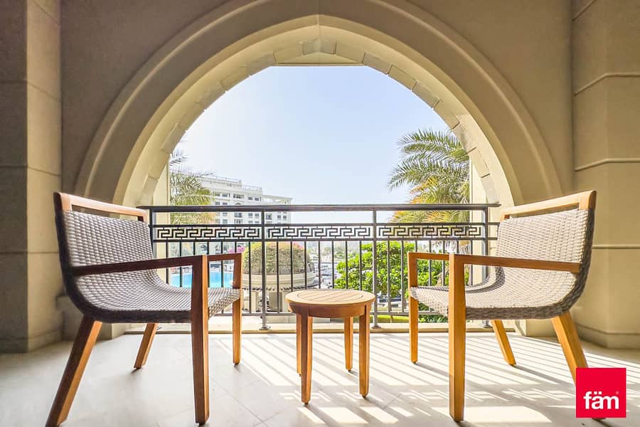 STUNNING 3 BEDROOM PLUS MAIDS | VERSACE FURNITURE STUNNING 3 BEDROOM PLUS MAIDS | VERSACE FURNITURE