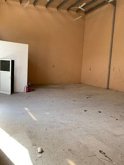 Warehouse WITHOUT ELECTRICITY for Rent in Al Jurf area,Ajman